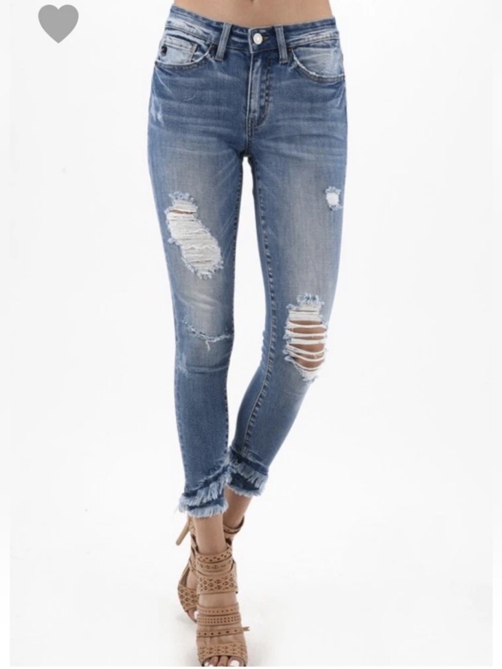 KanCan NWT Medium Wash Distressed Denim Skinny Mid-Rise Jeans Frayed size 3/25